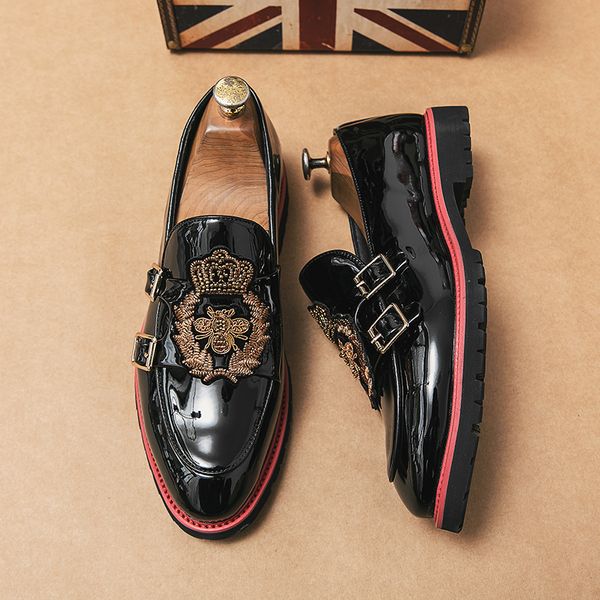 men's luxury embroidered brogues luxury lacquer round toe fashion everyday business shoes loafers multiple sizes38-48, Black
men's luxury embroidered brogues luxury lacquer round toe fashion everyday business shoes loafers multiple sizes38-48, Black