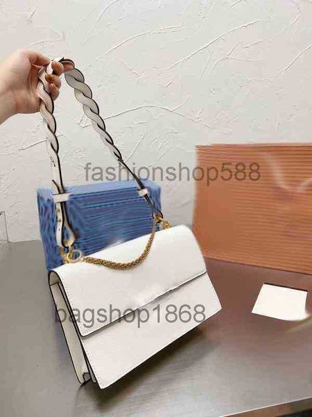 shoulder bags luxury brand designer fashion simple square bag women's real leather chain crossbody handbags 1220
shoulder bags luxury brand designer fashion simple square bag women's real leather chain crossbody handbags 1220