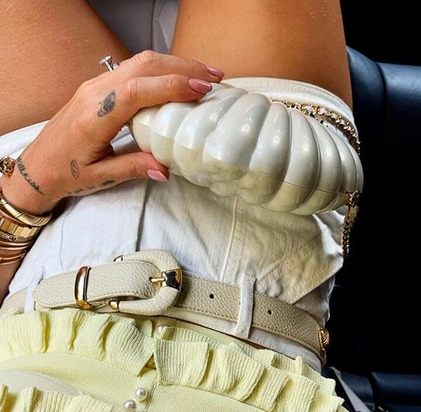 elegant lady pearl shell style evening bags fashion women handbags black white acrylic clutch wallets palace crossbody bag with gift box
elegant lady pearl shell style evening bags fashion women handbags black white acrylic clutch wallets palace crossbody bag with gift box