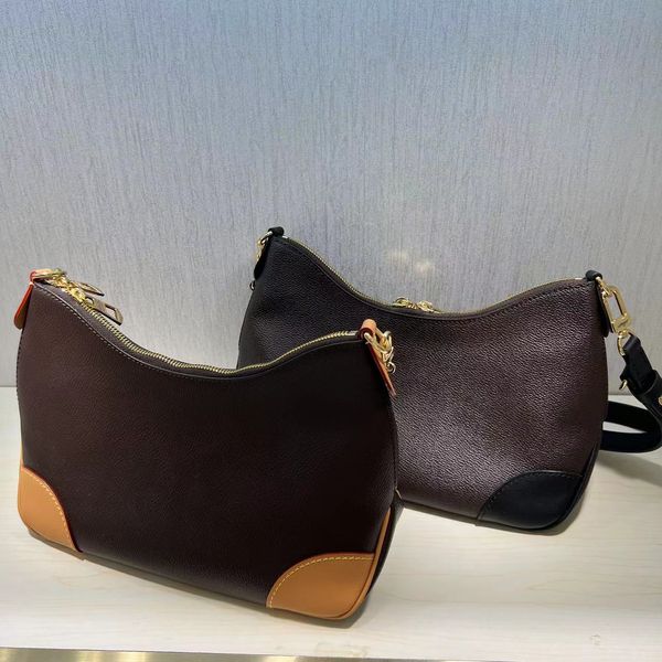 handbag saddles bag with strap designer bag backpacks tote wallet magnetic metal pendant purses shoulder bags womens crossbody handbags fash
handbag saddles bag with strap designer bag backpacks tote wallet magnetic metal pendant purses shoulder bags womens crossbody handbags fash