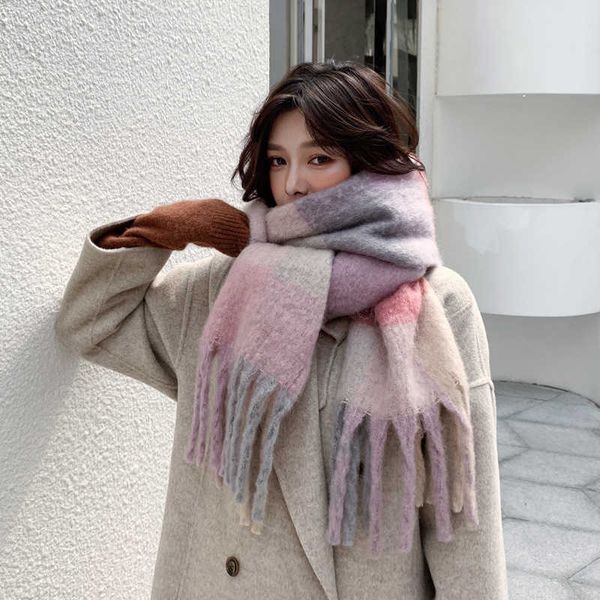 scarves 2020 autumn winter female wool plaid scarf women cashmere scarves wide lattice long shawl wrap blanket warm tippet gift g220927, Blue;gray
scarves 2020 autumn winter female wool plaid scarf women cashmere scarves wide lattice long shawl wrap blanket warm tippet gift g220927, Blue;gray