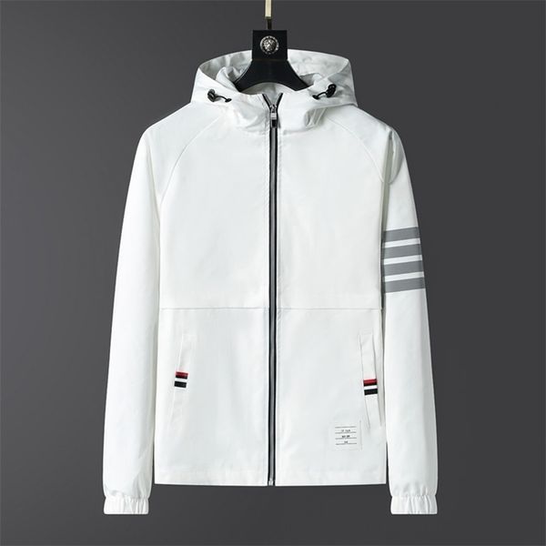 men's jackets hoodie jacket clothing korean fashion streetwear harajuku oversized coats y2k long sleeve plus size clothes 220928, Black;brown
men's jackets hoodie jacket clothing korean fashion streetwear harajuku oversized coats y2k long sleeve plus size clothes 220928, Black;brown