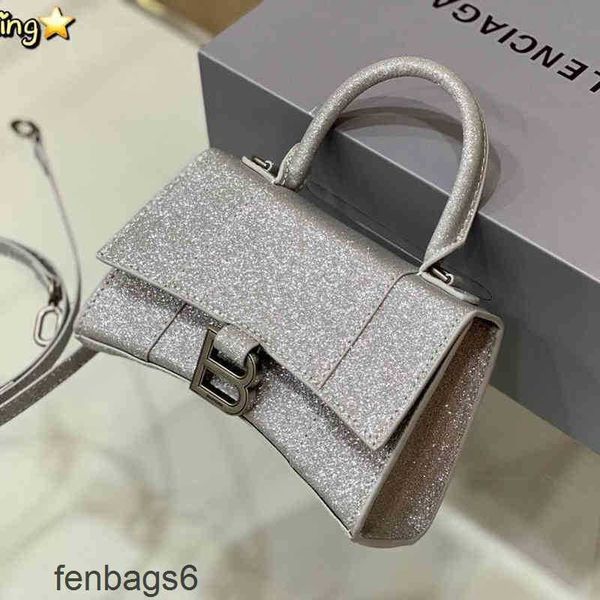 balenciga early bags purses bag spring designer handbags 22 luxury hourglass bb calf crescent messenger hand shoulder women's high
balenciga early bags purses bag spring designer handbags 22 luxury hourglass bb calf crescent messenger hand shoulder women's high