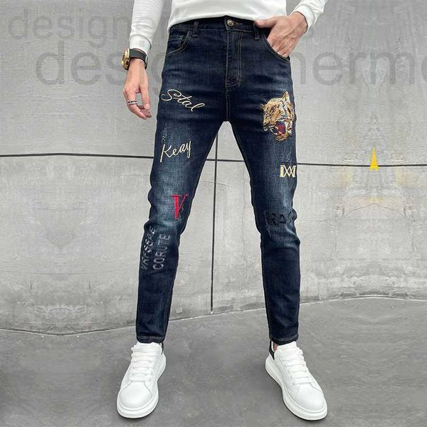men's jeans designer autumn new korean version high-end embroidery slim fit men's jeans light luxury printing elastic long pants l, Blue
men's jeans designer autumn new korean version high-end embroidery slim fit men's jeans light luxury printing elastic long pants l, Blue