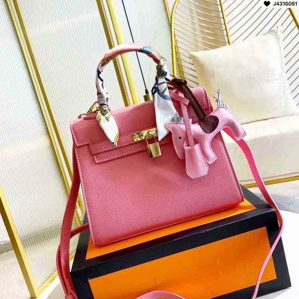 designer kellies bags 22 new horizontal casual lock stitching assured pattern bag second generation single shoulder messenger handbag better
designer kellies bags 22 new horizontal casual lock stitching assured pattern bag second generation single shoulder messenger handbag better
