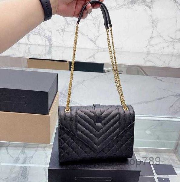 evening bags chain shoulder bag designer grained grain classic handbag women genuine leather envelope bag luxurys crossbody tom
evening bags chain shoulder bag designer grained grain classic handbag women genuine leather envelope bag luxurys crossbody tom