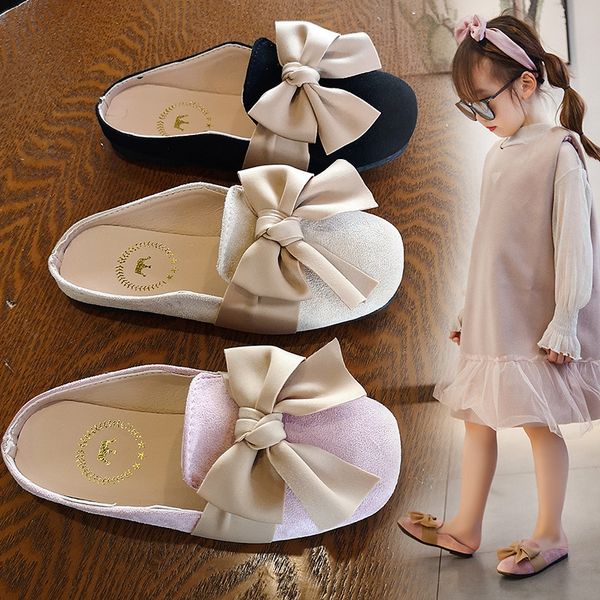 slipper girls bow slippers children spring summer princess shoes non slip soft bottom outdoor slides lovely fashion 220928, Black;grey
slipper girls bow slippers children spring summer princess shoes non slip soft bottom outdoor slides lovely fashion 220928, Black;grey