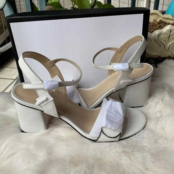 2021 classic high heeled sandals coarse heel leather luxury designer suede woman shoes metal buckle for parties occupation sandal, Black
2021 classic high heeled sandals coarse heel leather luxury designer suede woman shoes metal buckle for parties occupation sandal, Black