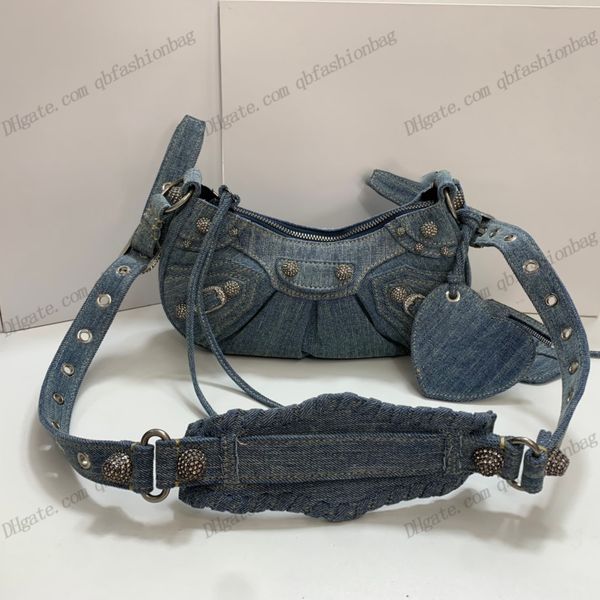 womens classic cagole half moon denim bags heart mirror mini card holder silver diamond metal hardware motorcycle crossbody french designer
womens classic cagole half moon denim bags heart mirror mini card holder silver diamond metal hardware motorcycle crossbody french designer
