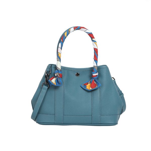 classic tote bags garden party bag real leather large capacity commuting premium women's versatile garden hand-held shoulder messenger
classic tote bags garden party bag real leather large capacity commuting premium women's versatile garden hand-held shoulder messenger