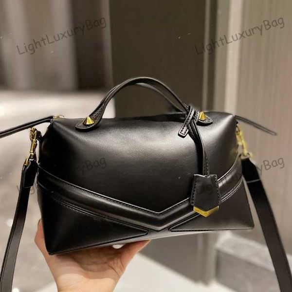 atmosphere elegant shoulder bag designer leather wallet wild fashion crossbody for women classic famous brand shopping purses 220204
atmosphere elegant shoulder bag designer leather wallet wild fashion crossbody for women classic famous brand shopping purses 220204