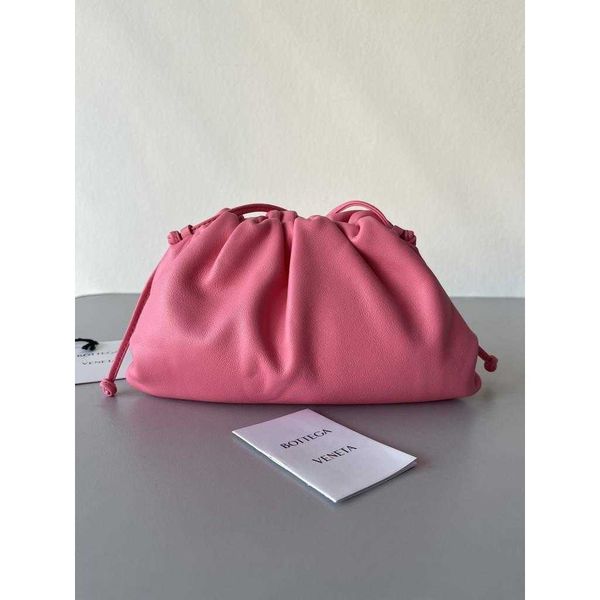 shoulder bag women crossbody bottage venates backpack purse handbags seam leather ladies metal chain classic woven messenger bag luxurys des
shoulder bag women crossbody bottage venates backpack purse handbags seam leather ladies metal chain classic woven messenger bag luxurys des