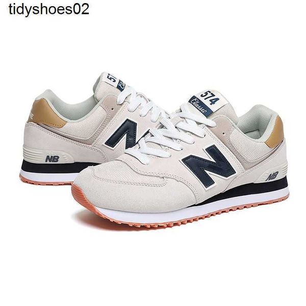 men's and women's running shoes 2022 autumn new board shoes versatile sneakers couple shoes
men's and women's running shoes 2022 autumn new board shoes versatile sneakers couple shoes