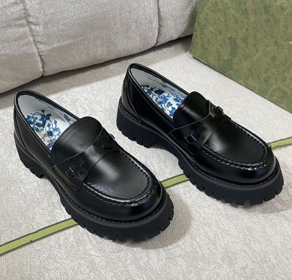 Luxury Designer Loafers Shoes Women's Thick Sole New Retro Bee Heightening thick- platform Ladies Versatile Embroidery Black Leather Shoes
Luxury Designer Loafers Shoes Women's Thick Sole New Retro Bee Heightening thick- platform Ladies Versatile Embroidery Black Leather Shoes