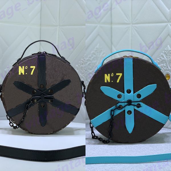 cross body wheel box bag circular hatbox trunk chauffeur m59706 round cake tire purse steamer chain monograms shoulder cross body han
cross body wheel box bag circular hatbox trunk chauffeur m59706 round cake tire purse steamer chain monograms shoulder cross body han