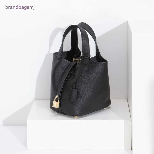 bags herme new style vegetable basket handbag small number high grade litchi pattern layer cow leather solid color and versatile casual bag
bags herme new style vegetable basket handbag small number high grade litchi pattern layer cow leather solid color and versatile casual bag