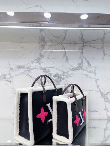 tz large capacity tote bag winter teddy collection onthe shopping bags luxurious shoulder bag lamb wool leather handbag fashion ladies casua
tz large capacity tote bag winter teddy collection onthe shopping bags luxurious shoulder bag lamb wool leather handbag fashion ladies casua