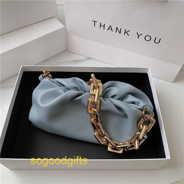 pouch designer bag bottegas handbags women venetas clutch bags yangqi texture bag women 2022 new korean popular fashion versatile one should
pouch designer bag bottegas handbags women venetas clutch bags yangqi texture bag women 2022 new korean popular fashion versatile one should