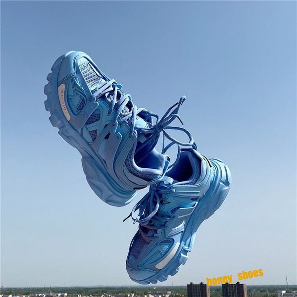 2023 designer shoes sneakers platform trainers fashion original brand pink sepatu chunky blue black red track 3 for men and women track 3.0
2023 designer shoes sneakers platform trainers fashion original brand pink sepatu chunky blue black red track 3 for men and women track 3.0