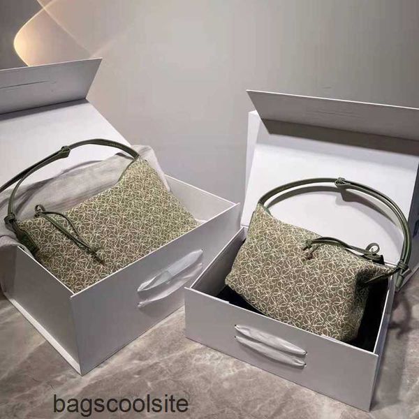 designer wallets loew's bags woman cubi bag cubi women handbags canvas bags anagram loews jacquard portable hobo one shoulder lunch box
designer wallets loew's bags woman cubi bag cubi women handbags canvas bags anagram loews jacquard portable hobo one shoulder lunch box