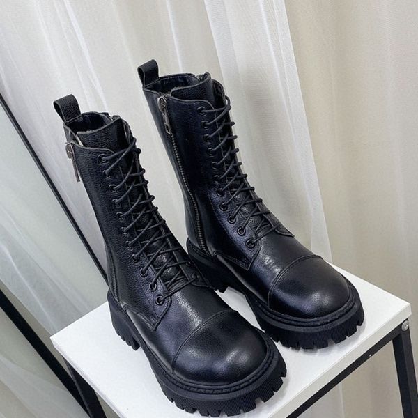 wool martin ankle boots vintage lace-up round head snow boot warm winter fashion cowhide low heel half booties luxury designer women's, Black
wool martin ankle boots vintage lace-up round head snow boot warm winter fashion cowhide low heel half booties luxury designer women's, Black