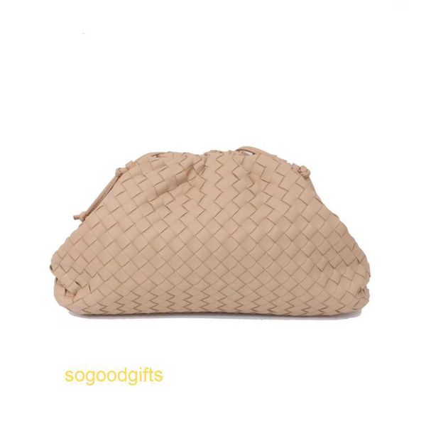 pouch designer bag bottegas handbags women venetas clutch bags woven cloud dumpling soft hand armpit mini women's bag messenger
pouch designer bag bottegas handbags women venetas clutch bags woven cloud dumpling soft hand armpit mini women's bag messenger