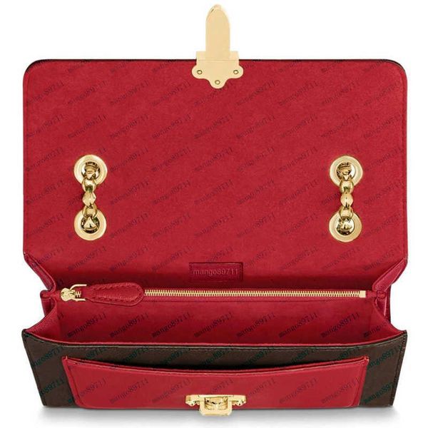purse bags handbag leather metal chain strap women handbags purses fashion shopping shoulderbags tote bag crossbodybag
purse bags handbag leather metal chain strap women handbags purses fashion shopping shoulderbags tote bag crossbodybag
