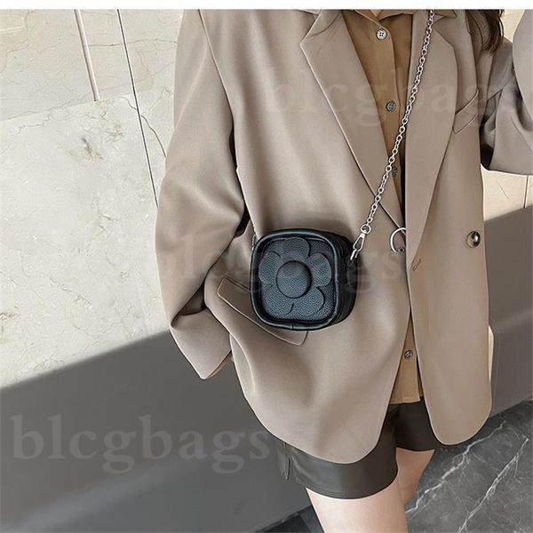 hbp shoulder bags popular explosion style 2022 new women's chain messenger mini small square bag
hbp shoulder bags popular explosion style 2022 new women's chain messenger mini small square bag