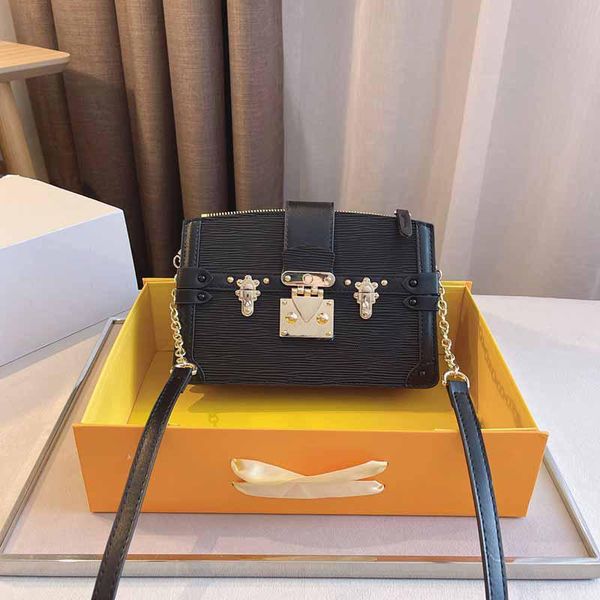 women handbag trunk clutch bag box crossbody bags genuine leather classic letter gold lock hardware removable adjustable shoulder strap 2022
women handbag trunk clutch bag box crossbody bags genuine leather classic letter gold lock hardware removable adjustable shoulder strap 2022