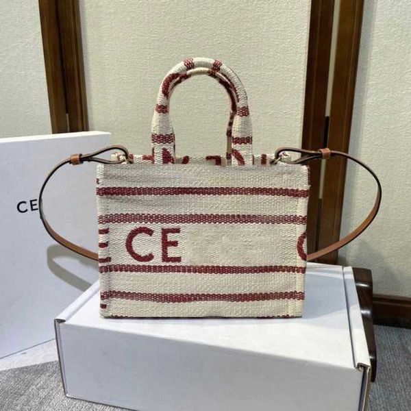 evening bags triumphal arch towel embroidery tote bag 2022 new autumn and winter alphabet stripe fabric tote bag handheld oblique straddle g
evening bags triumphal arch towel embroidery tote bag 2022 new autumn and winter alphabet stripe fabric tote bag handheld oblique straddle g