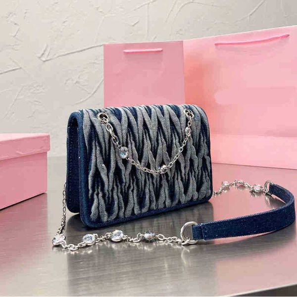 evening bags shoulder crossbody women wallet denim wrinkled leather purse high qulity handbag chain pleated small and light clutch
evening bags shoulder crossbody women wallet denim wrinkled leather purse high qulity handbag chain pleated small and light clutch