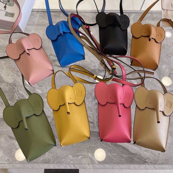 dinner bag 2022 new elephant mobile phone mini bag fashion multi functional one shoulder elephant bag
dinner bag 2022 new elephant mobile phone mini bag fashion multi functional one shoulder elephant bag