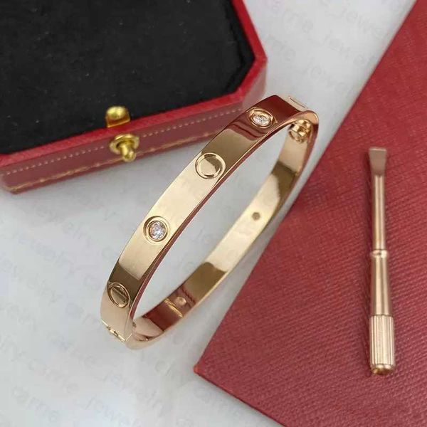 stone stainless steel love bracelets silver rose gold for men bracelet couple woman bangle with bag, Golden;silver
stone stainless steel love bracelets silver rose gold for men bracelet couple woman bangle with bag, Golden;silver