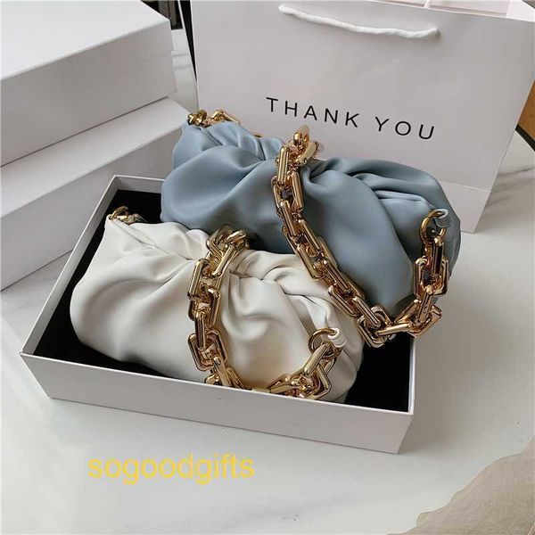 pouch designer bag bottegas handbags women venetas clutch bags foreign style women's bag 2022 popular new pu fashion one shoulder armpi
pouch designer bag bottegas handbags women venetas clutch bags foreign style women's bag 2022 popular new pu fashion one shoulder armpi