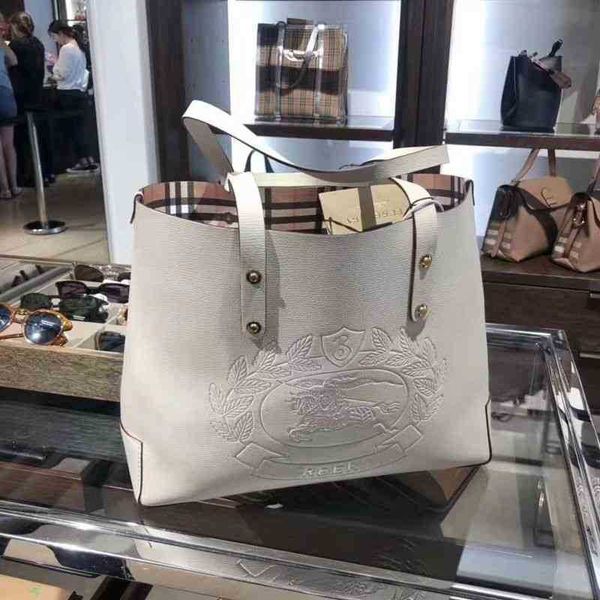burbrerys crossbody handbags bags burbrery onthego tote luxuries designers women bag purses totes designer woman handbag shoulder wallet par
burbrerys crossbody handbags bags burbrery onthego tote luxuries designers women bag purses totes designer woman handbag shoulder wallet par