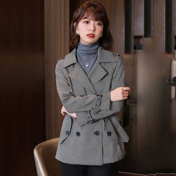 trench coats new windbreaker houndstooth trench coat woman spring autumn 2022 fashion double-breasted black white plaid casual trench coats, Tan;black
trench coats new windbreaker houndstooth trench coat woman spring autumn 2022 fashion double-breasted black white plaid casual trench coats, Tan;black