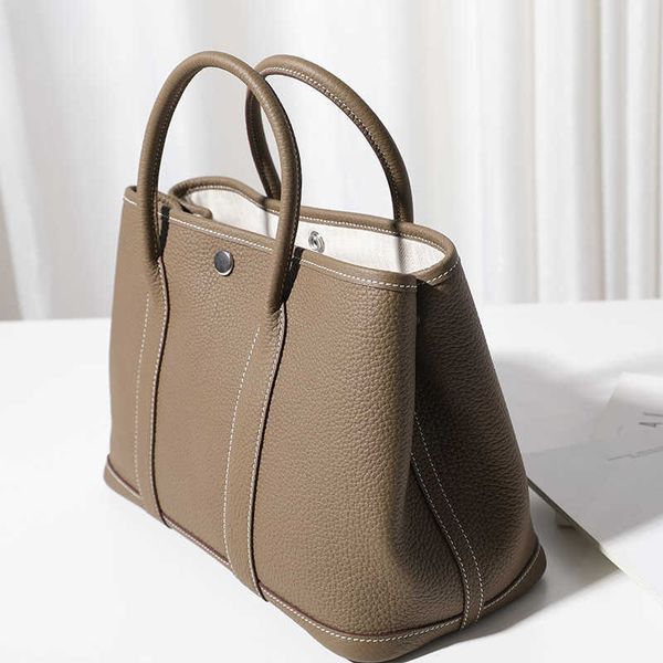 classic tote bags garden party women's bag new large capacity commuter versatile handheld shopping y2jh
classic tote bags garden party women's bag new large capacity commuter versatile handheld shopping y2jh