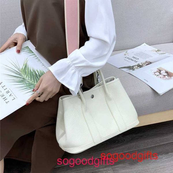 garden party bags women crossbody herme designer tote handbags garden baotou layer cowhide litchi pattern women's bag leisure on
garden party bags women crossbody herme designer tote handbags garden baotou layer cowhide litchi pattern women's bag leisure on