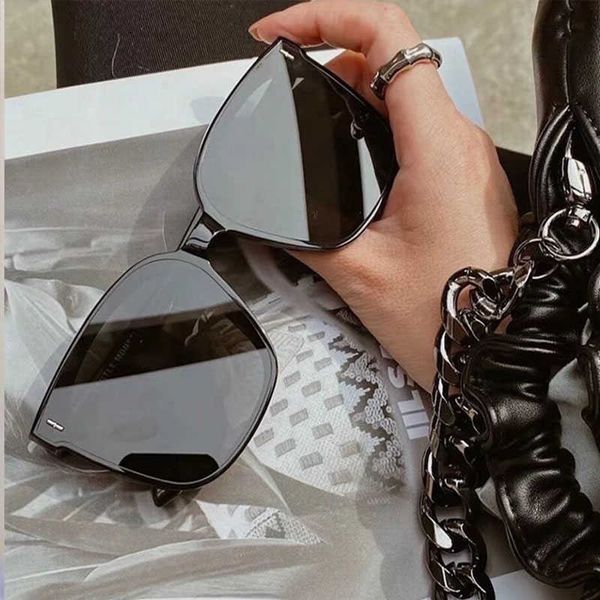 oloey new sunglasses women luxury designer vintage square sun glasses classic eyewear for lady uv400 big frame 0928, White;black
oloey new sunglasses women luxury designer vintage square sun glasses classic eyewear for lady uv400 big frame 0928, White;black