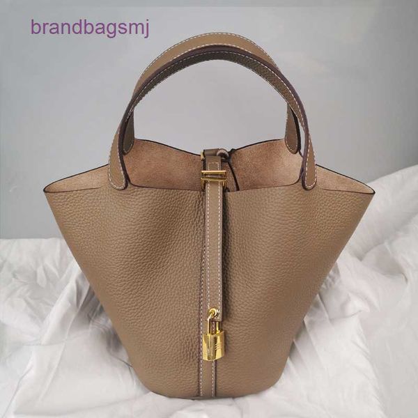 bags herme genuine leather classic h family vegetable basket women's bag original layer leather buckle bucket handbag
bags herme genuine leather classic h family vegetable basket women's bag original layer leather buckle bucket handbag