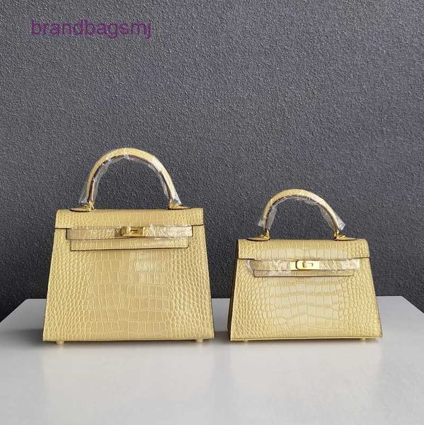 bags herme 2022 new h family second generation crocodile leather mini kelys bag leather fashion hand versatile messenger
bags herme 2022 new h family second generation crocodile leather mini kelys bag leather fashion hand versatile messenger