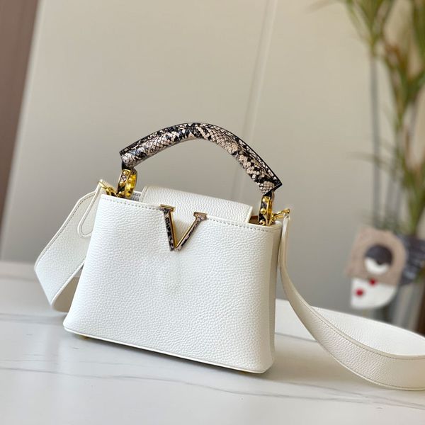 21cm small capucines handbags purse women crossbody bag clemence cowhide leather removable wide strap fashion letters lady shoulder bags han
21cm small capucines handbags purse women crossbody bag clemence cowhide leather removable wide strap fashion letters lady shoulder bags han