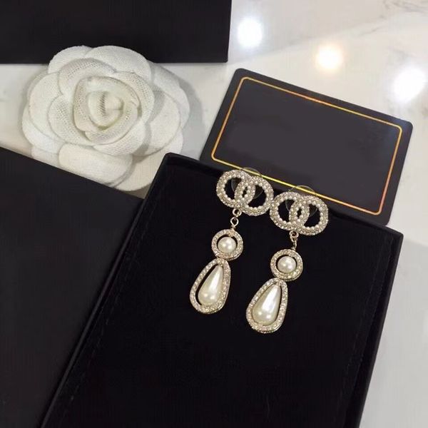 luxury designer fashion dangle chandelier earrings 18k gold plated pearls diamonds resin drop earrings womens wedding party gifts jewelry wi, Silver
luxury designer fashion dangle chandelier earrings 18k gold plated pearls diamonds resin drop earrings womens wedding party gifts jewelry wi, Silver