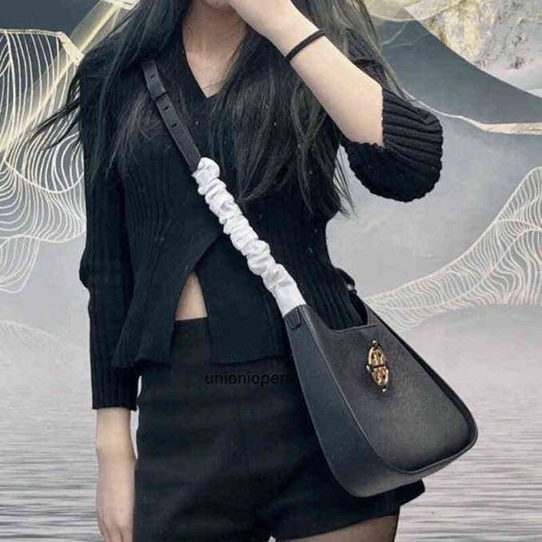 tory shoulder designer bags luxury brand fashion simple square tassel bag women's real leather chain phone handbags zhouzhoubao123 csn2
tory shoulder designer bags luxury brand fashion simple square tassel bag women's real leather chain phone handbags zhouzhoubao123 csn2