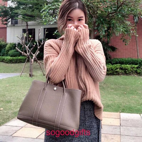h gardens buckle handbag d s garden party bags women crossbody designer tote handbags 2023 new non standard largebbe 29cv
h gardens buckle handbag d s garden party bags women crossbody designer tote handbags 2023 new non standard largebbe 29cv