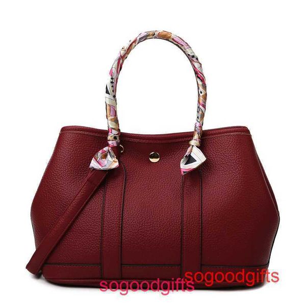 garden party bags women crossbody herme designer tote handbags 2022 new portable bag tote women's shopping
garden party bags women crossbody herme designer tote handbags 2022 new portable bag tote women's shopping