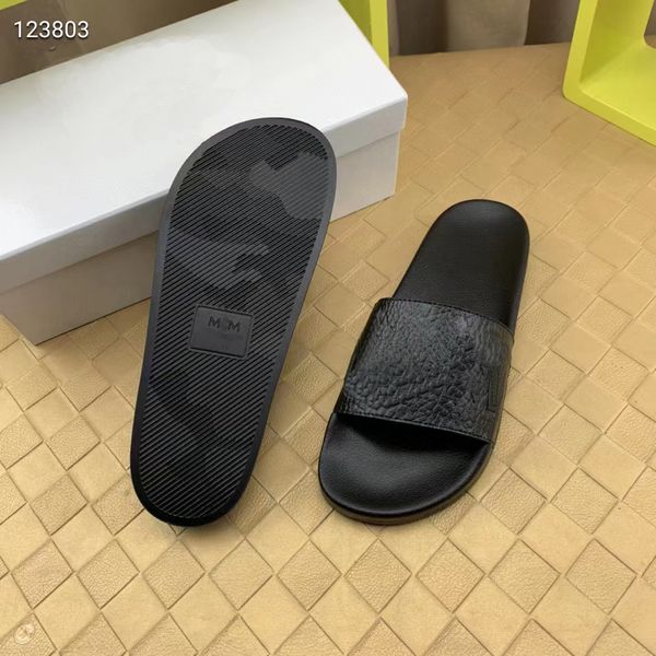 paris mens womens summer sandals beach slippers home slippers black white flat scuffs sliders fashion leather rubber shoes pattern sandal al
paris mens womens summer sandals beach slippers home slippers black white flat scuffs sliders fashion leather rubber shoes pattern sandal al