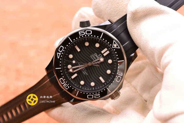 om fashion watches mens montre diamond movement luxury r alloy mechanical men's watch 210.92.44.20.01.001, Slivery;golden
om fashion watches mens montre diamond movement luxury r alloy mechanical men's watch 210.92.44.20.01.001, Slivery;golden