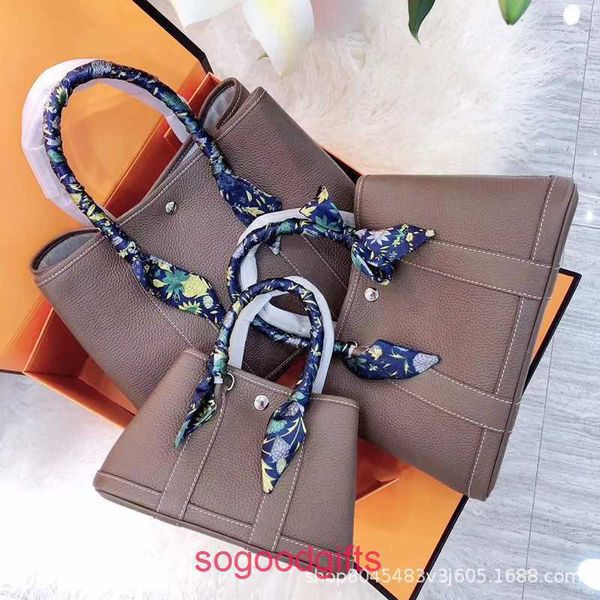 garden party bags women crossbody herme designer tote handbags leather women's bag 2022 new garden bucket one shoulder portable
garden party bags women crossbody herme designer tote handbags leather women's bag 2022 new garden bucket one shoulder portable
