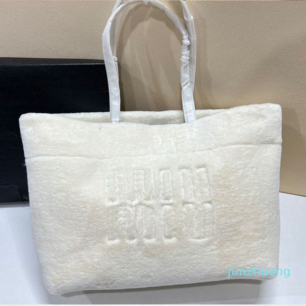 miui bag 2022 winter handbag tote bag women shoulder bags leather handle interior zip pocket large capacity pocket solid color handbags
miui bag 2022 winter handbag tote bag women shoulder bags leather handle interior zip pocket large capacity pocket solid color handbags